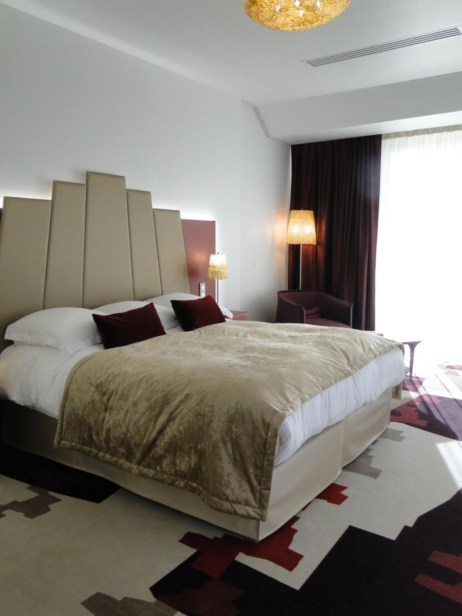 Hôtel La Ferrière Châteaubriant Esterno foto
